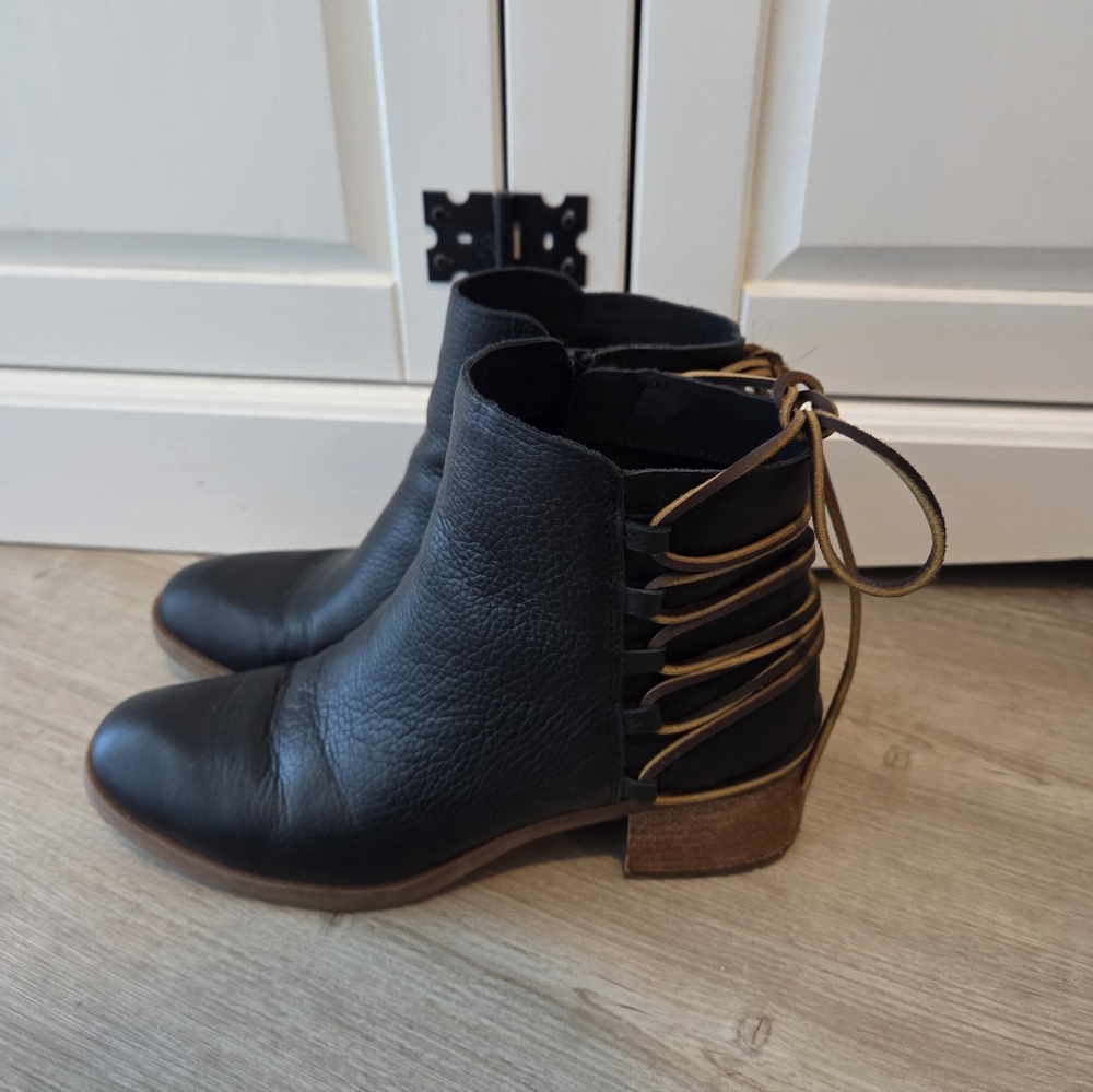Kork-Ease Beleya Black Lace Up Boots